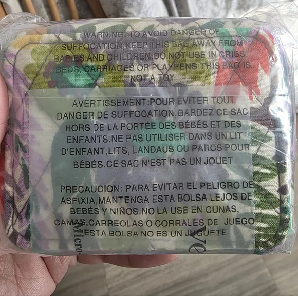 Vera Bradley Evening Garden Travel Pill Case - Picture 5 of 6